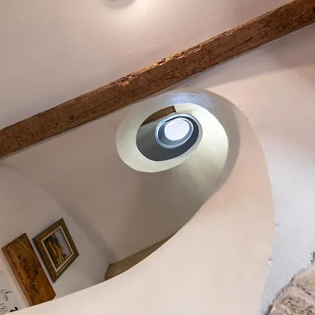 A Mezzanine Dans L'eglise Du Couvent Apartamento