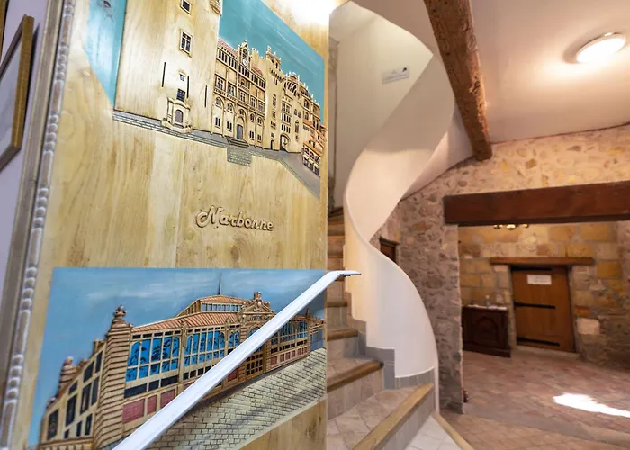 A Mezzanine Dans L'eglise Du Couvent Apartment Narbonne